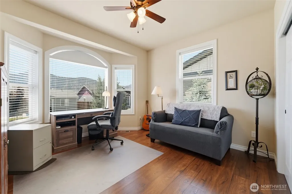 404 Ridgewood Drive Manson WA 98831