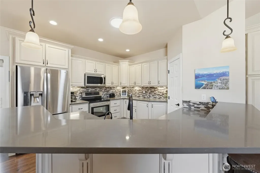 404 Ridgewood Drive Manson WA 98831