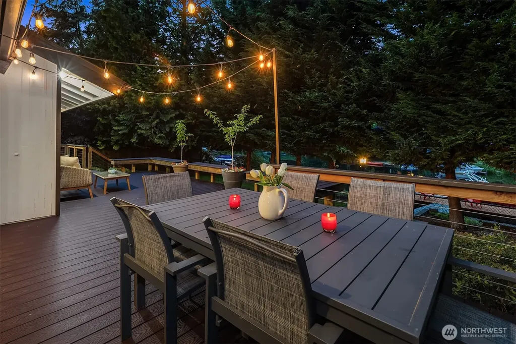 9004 NE 170th Street Kenmore WA 98028