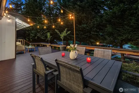 9004 NE 170th Street Kenmore WA 98028