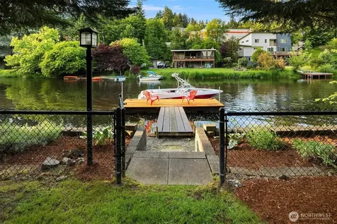 9004 NE 170th Street Kenmore WA 98028