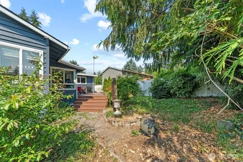 2118 160th Place SW Lynnwood WA 98087