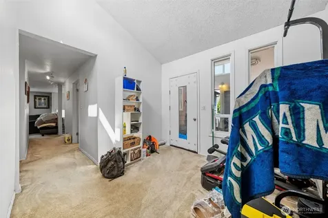 2118 160th Place SW Lynnwood WA 98087