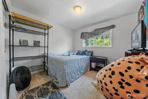 2118 160th Place SW Lynnwood WA 98087