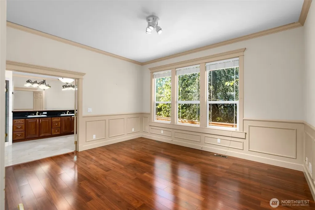 4131 153rd Ave SE Bellevue WA 98006