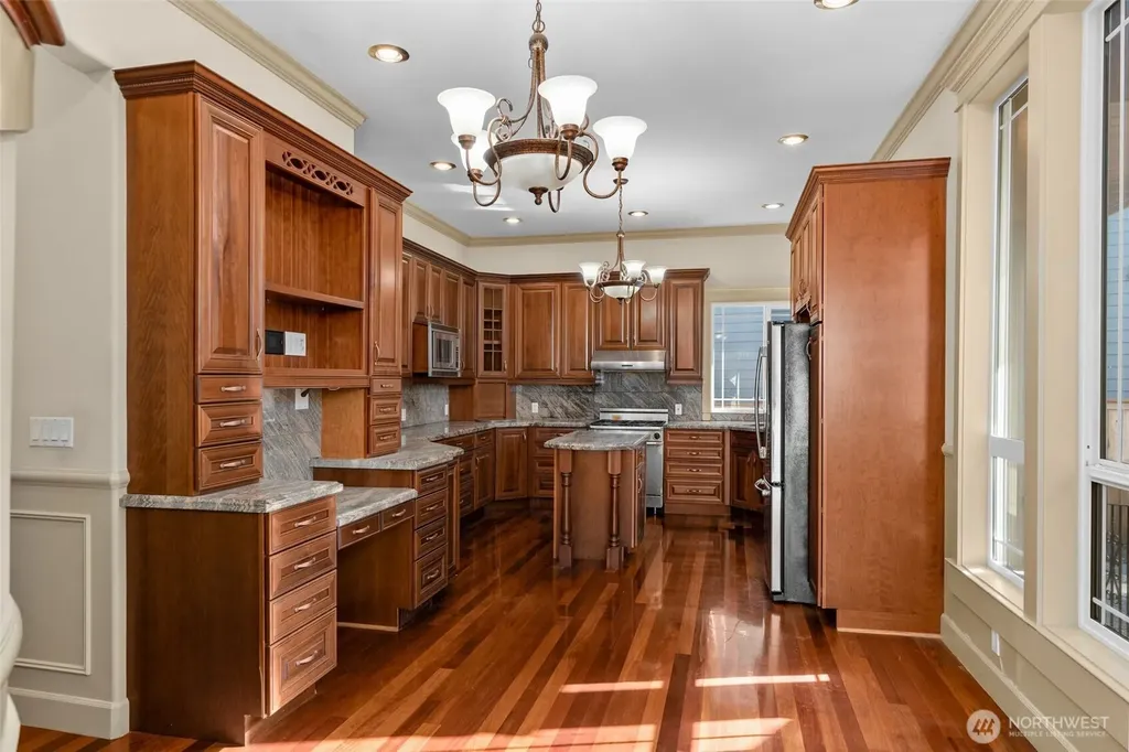 4131 153rd Ave SE Bellevue WA 98006