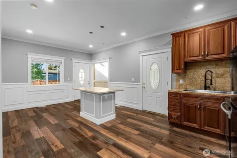 4131 153rd Ave SE Bellevue WA 98006
