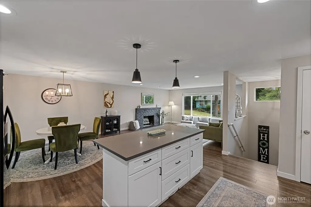 6906 43rd Street Ct NW Gig Harbor WA 98335