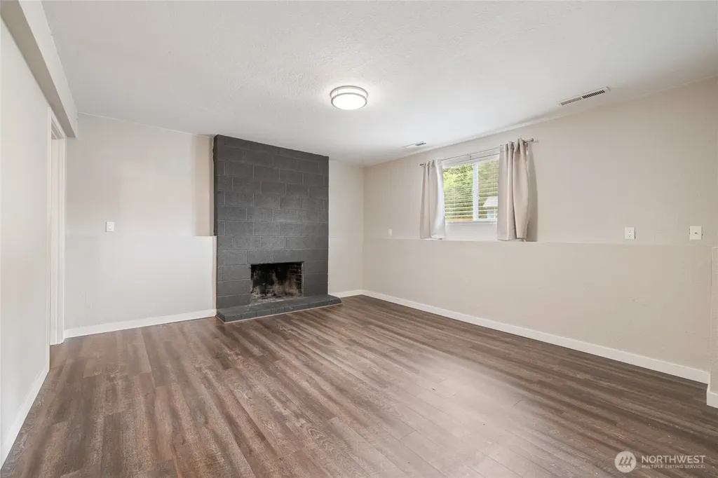 6906 43rd Street Ct NW Gig Harbor WA 98335