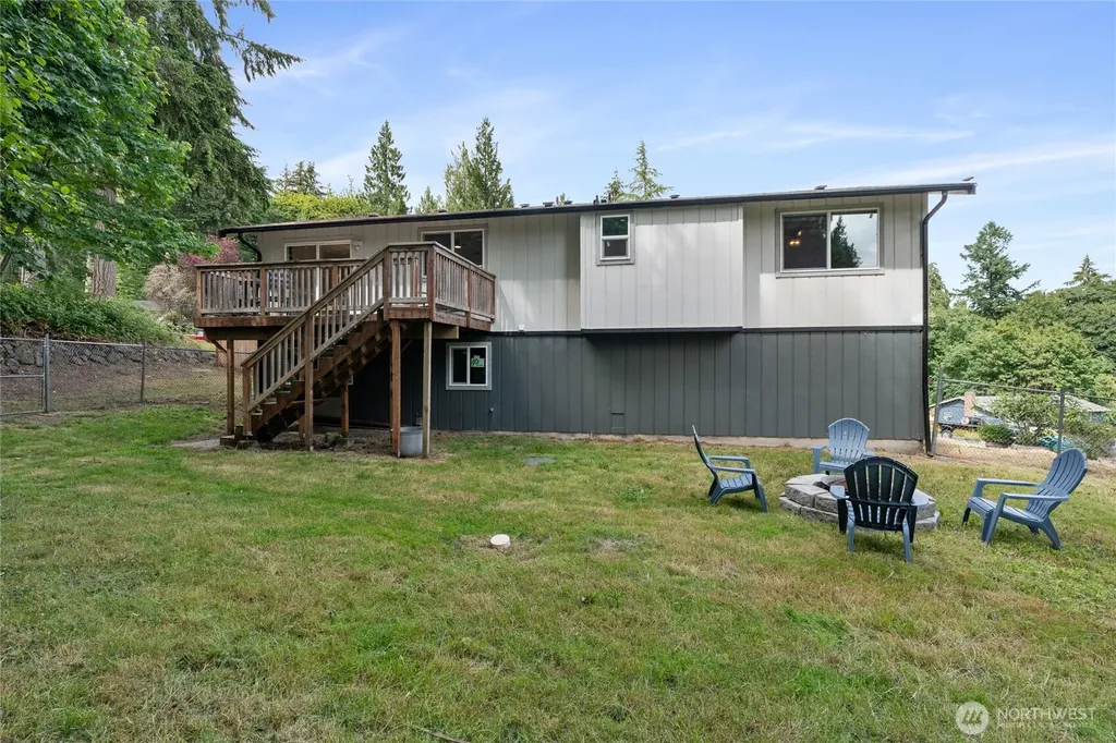 6906 43rd Street Ct NW Gig Harbor WA 98335