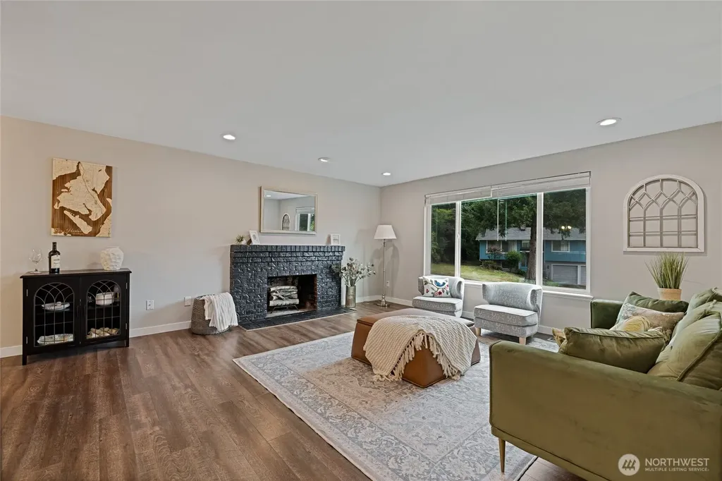 6906 43rd Street Ct NW Gig Harbor WA 98335