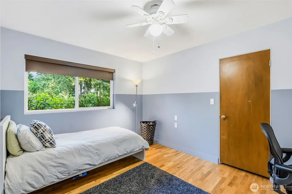 802 San Juan Avenue Fircrest WA 98466