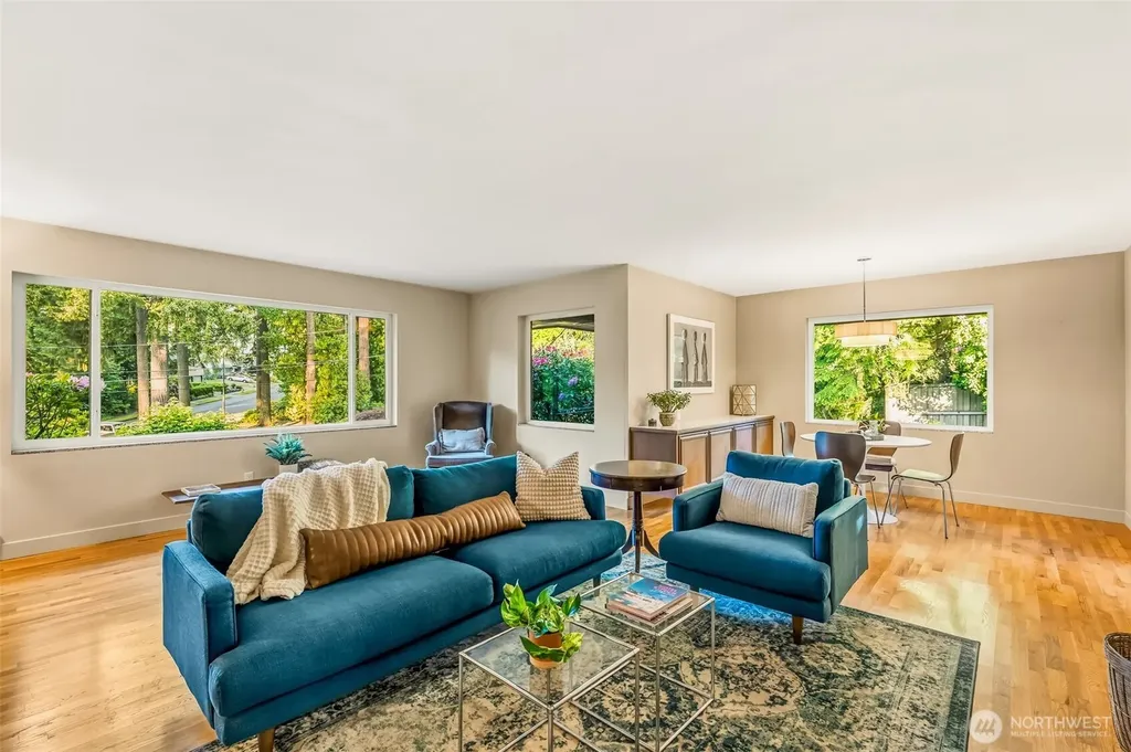 802 San Juan Avenue Fircrest WA 98466