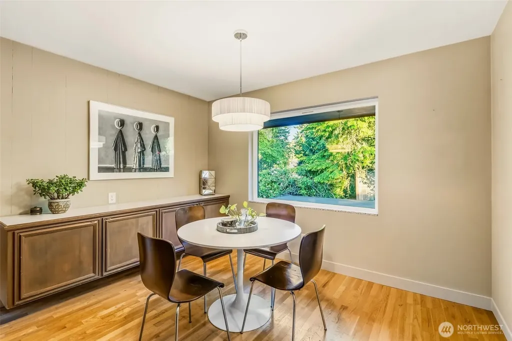 802 San Juan Avenue Fircrest WA 98466