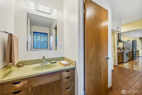 802 San Juan Avenue Fircrest WA 98466