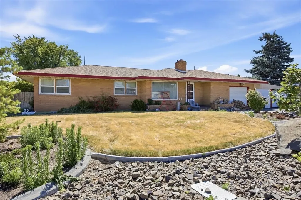 20 N Neel Street Kennewick WA 99336