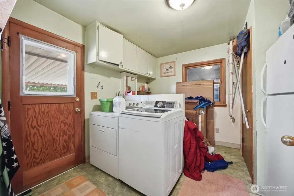 20 N Neel Street Kennewick WA 99336