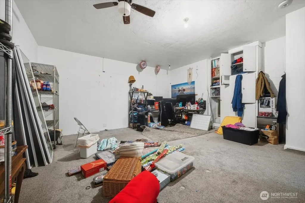 20 N Neel Street Kennewick WA 99336