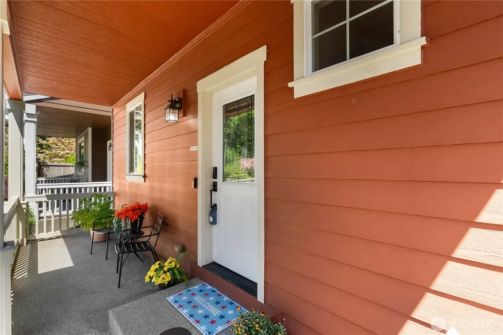 4538 Edgewater Boulevard NE Lacey WA 98516