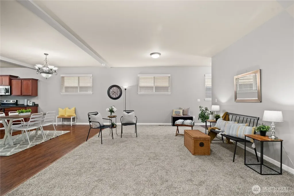 4538 Edgewater Boulevard NE Lacey WA 98516
