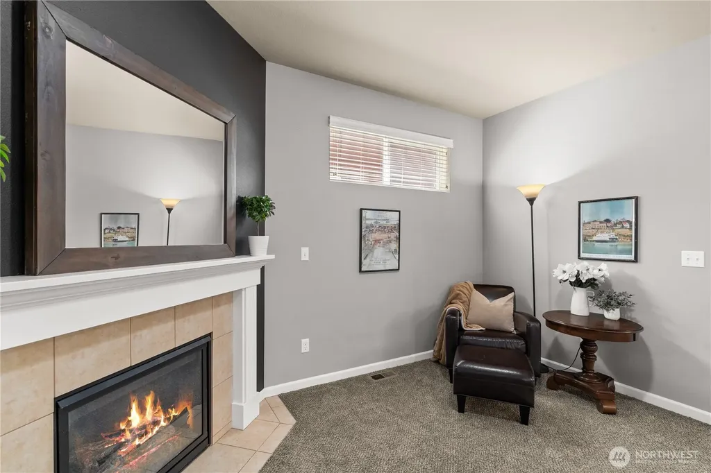 4538 Edgewater Boulevard NE Lacey WA 98516