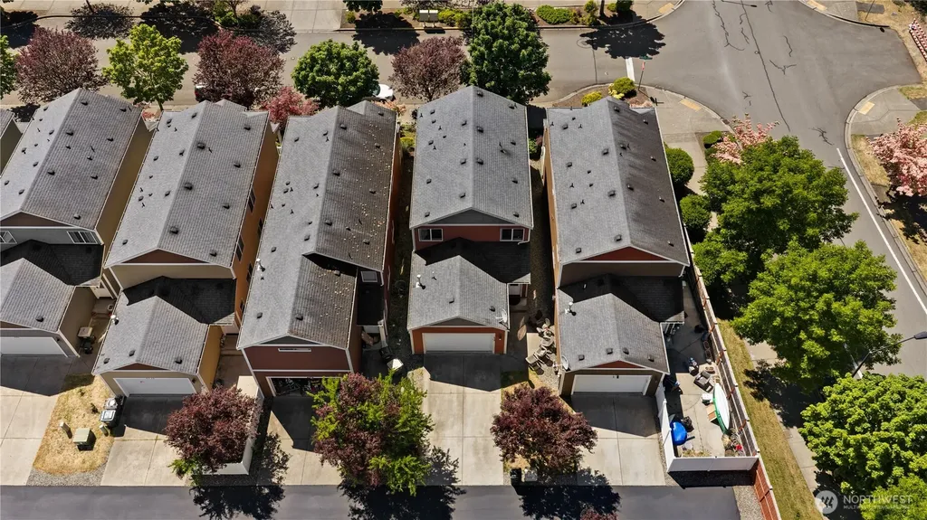 4538 Edgewater Boulevard NE Lacey WA 98516