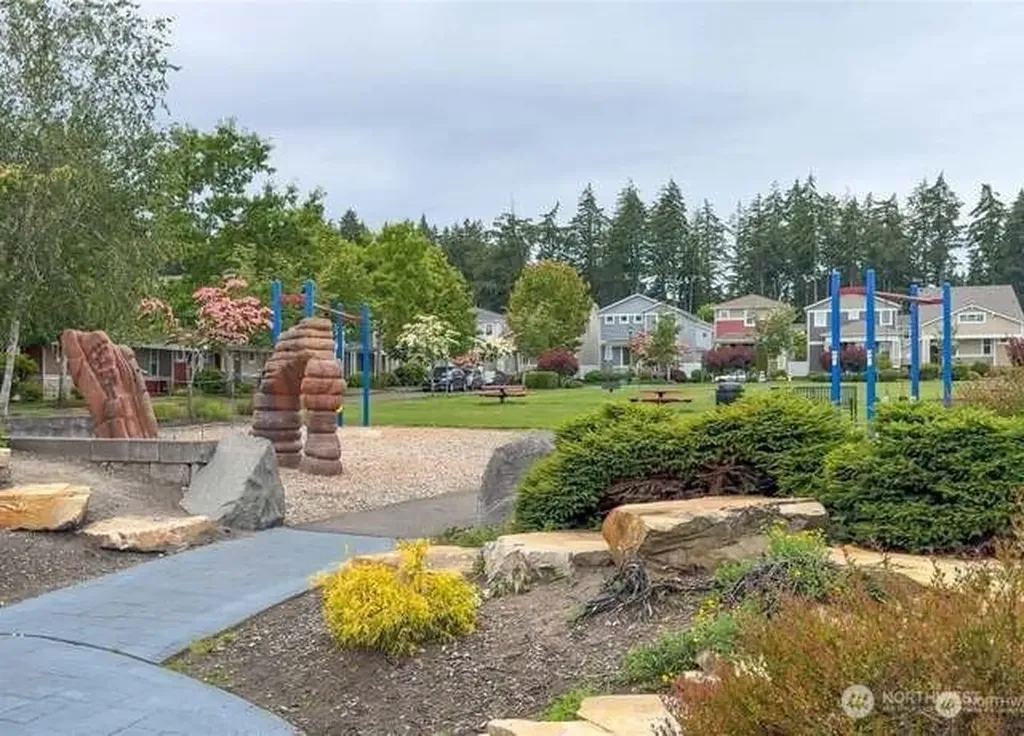 4538 Edgewater Boulevard NE Lacey WA 98516