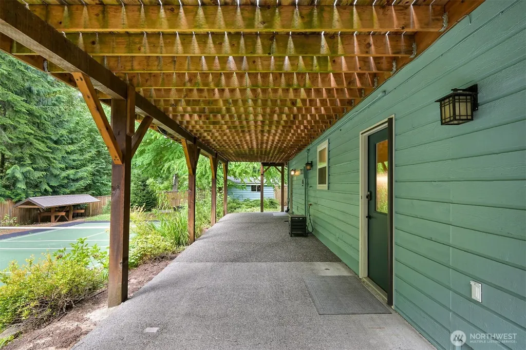 803 Timberlake Way Bellingham WA 98229