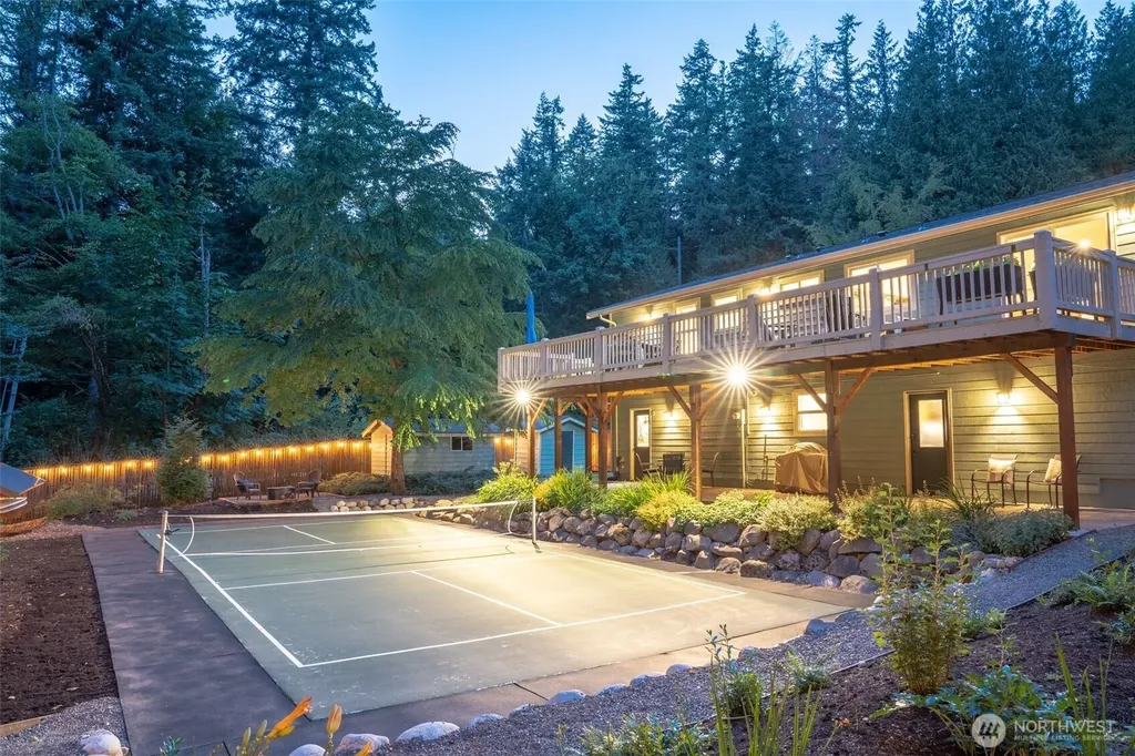 803 Timberlake Way Bellingham WA 98229