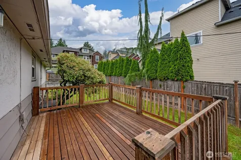 13804 Redmond Way Redmond WA 98052