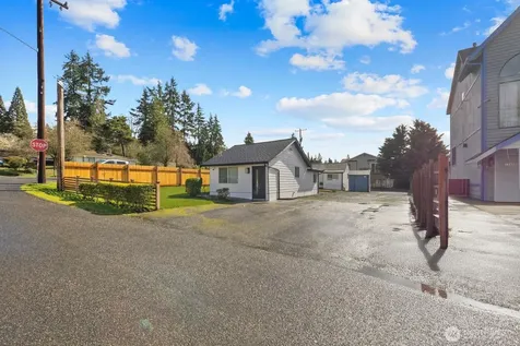 1747 NE 147th Street Shoreline WA 98155