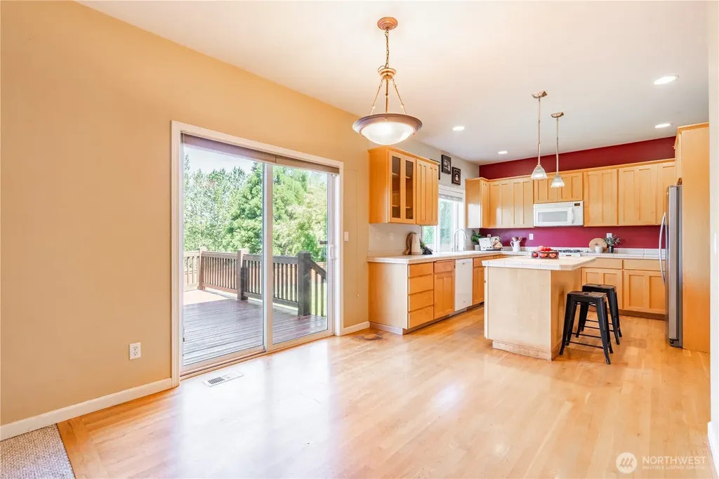 30334 121st Place SE Auburn WA 98092