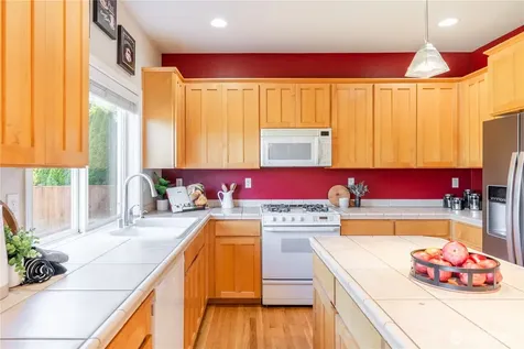 30334 121st Place SE Auburn WA 98092