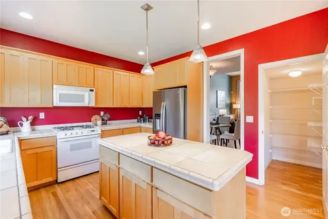 30334 121st Place SE Auburn WA 98092