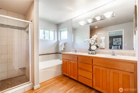 30334 121st Place SE Auburn WA 98092