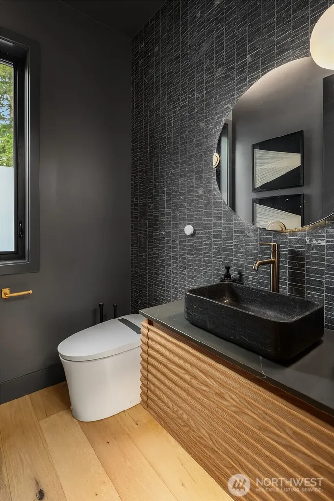 16626 SE 27th Bellevue WA 98008