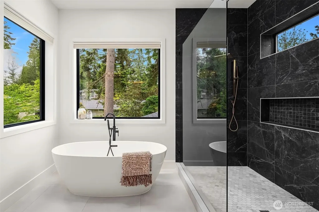 16626 SE 27th Bellevue WA 98008