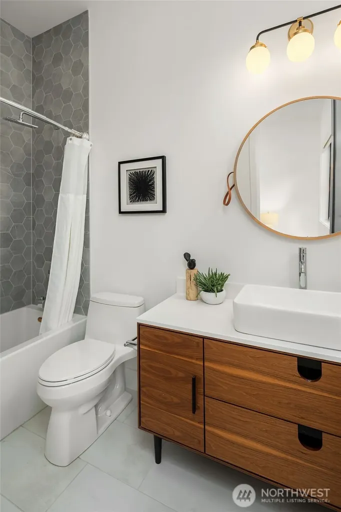 16626 SE 27th Bellevue WA 98008