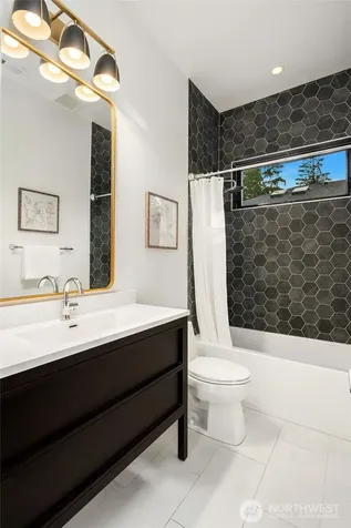 16626 SE 27th Bellevue WA 98008
