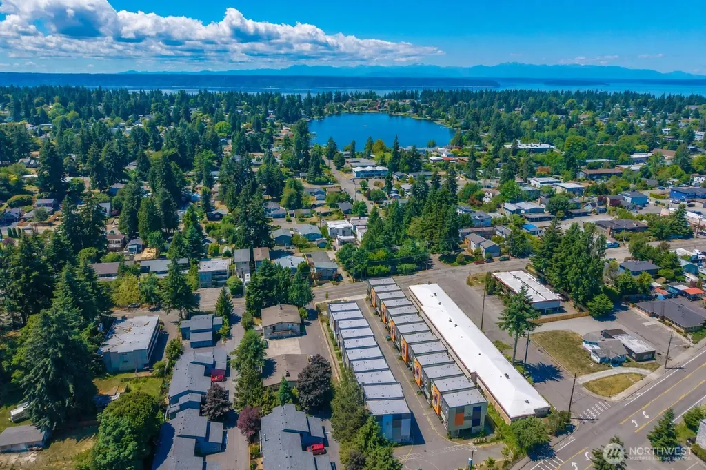 15612 8th Avenue SW Burien WA 98166