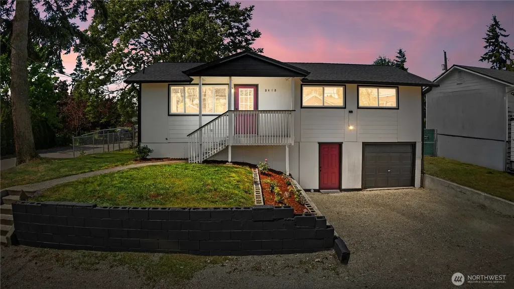 8418 S Thompson Avenue Tacoma WA 98444