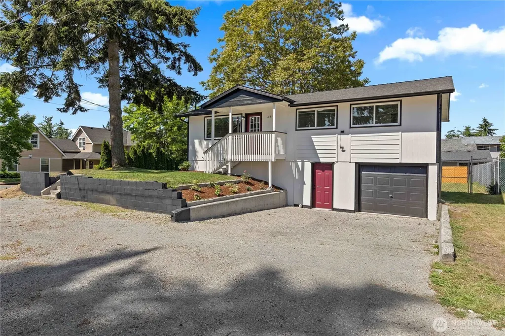 8418 S Thompson Avenue Tacoma WA 98444