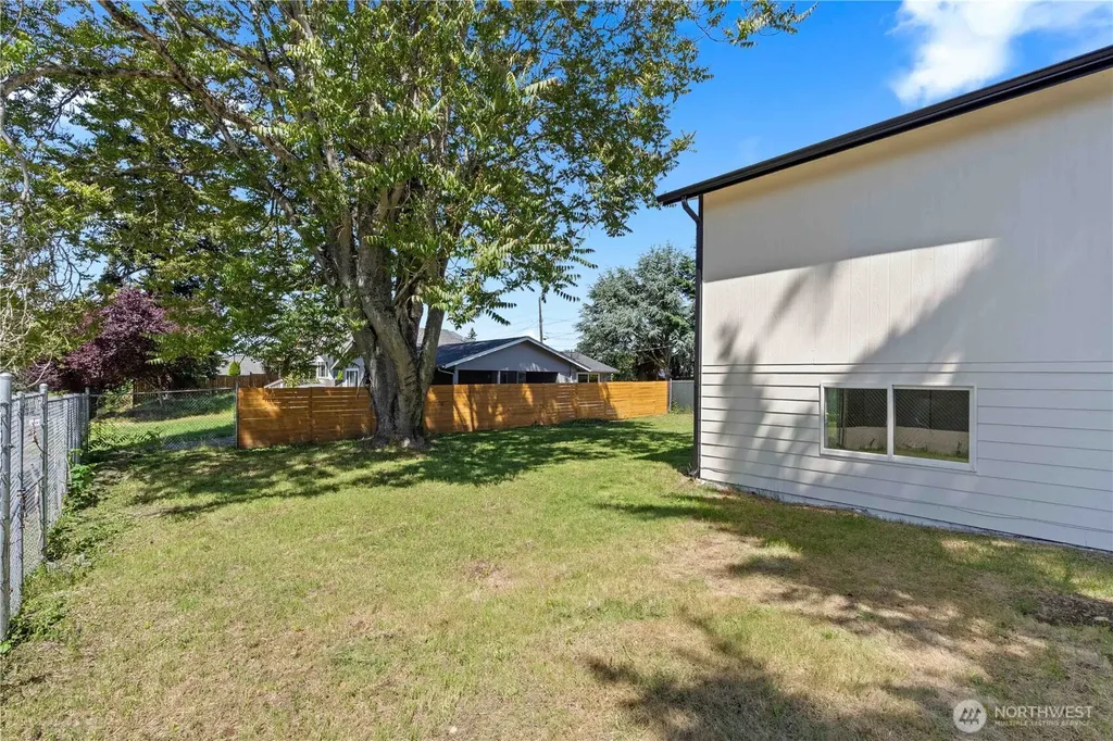 8418 S Thompson Avenue Tacoma WA 98444
