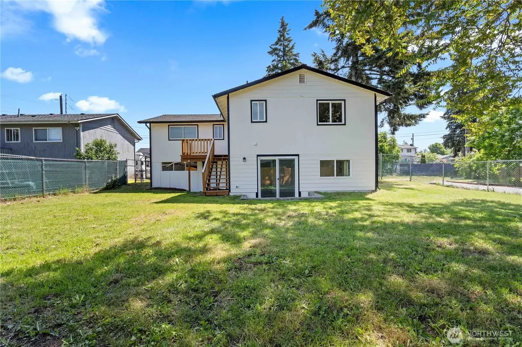 8418 S Thompson Avenue Tacoma WA 98444