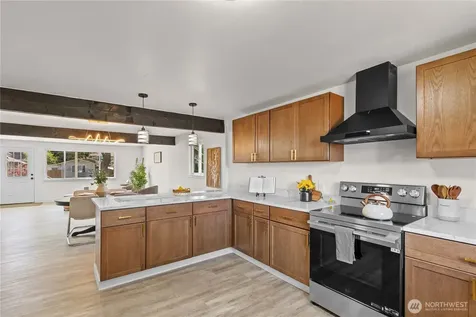 8418 S Thompson Avenue Tacoma WA 98444