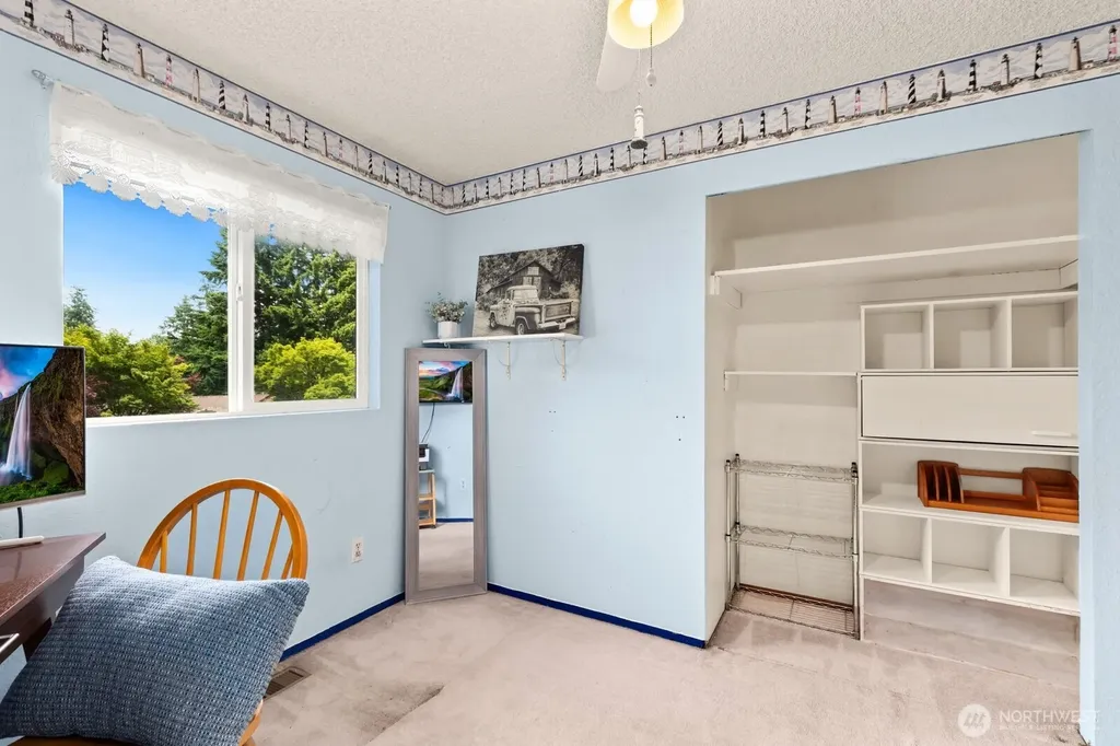 9107 NE 142nd Way Kirkland WA 98034
