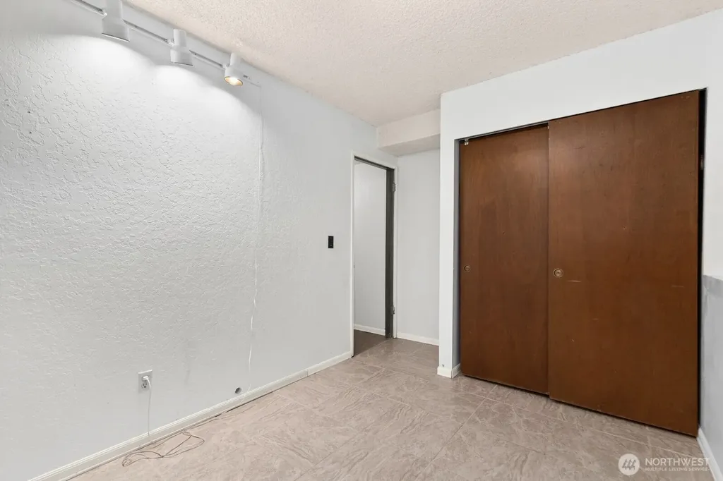 9107 NE 142nd Way Kirkland WA 98034