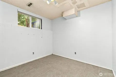 9107 NE 142nd Way Kirkland WA 98034