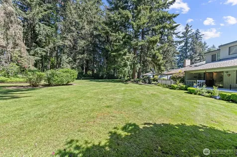 909 30th Street NW Gig Harbor WA 98335