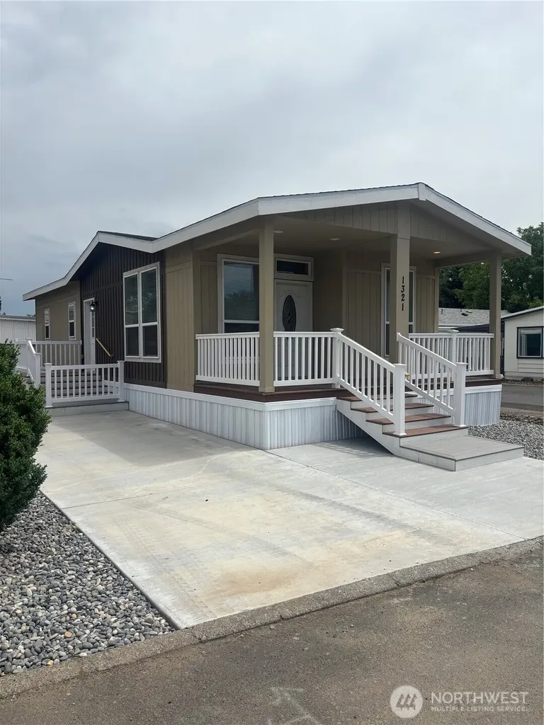 1321 Fort Walla Walla WA 99362